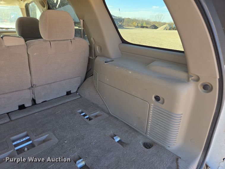 image for item EE7909 2005 Chevrolet Tahoe SUV