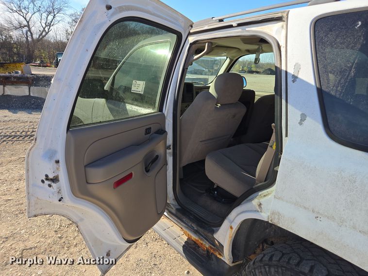 image for item EE7909 2005 Chevrolet Tahoe SUV