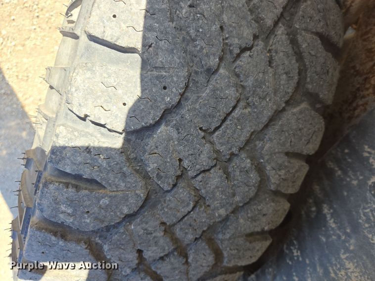 image for item EE7909 2005 Chevrolet Tahoe SUV