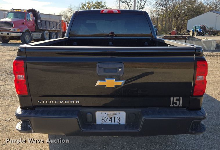 image for item EE7910 2015 Chevrolet Silverado 1500 Double Cab pickup truck