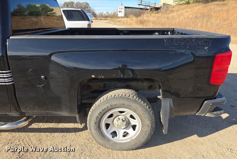 image for item EE7910 2015 Chevrolet Silverado 1500 Double Cab pickup truck