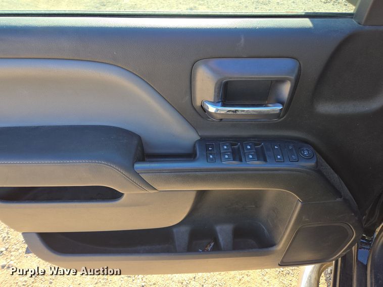 image for item EE7910 2015 Chevrolet Silverado 1500 Double Cab pickup truck