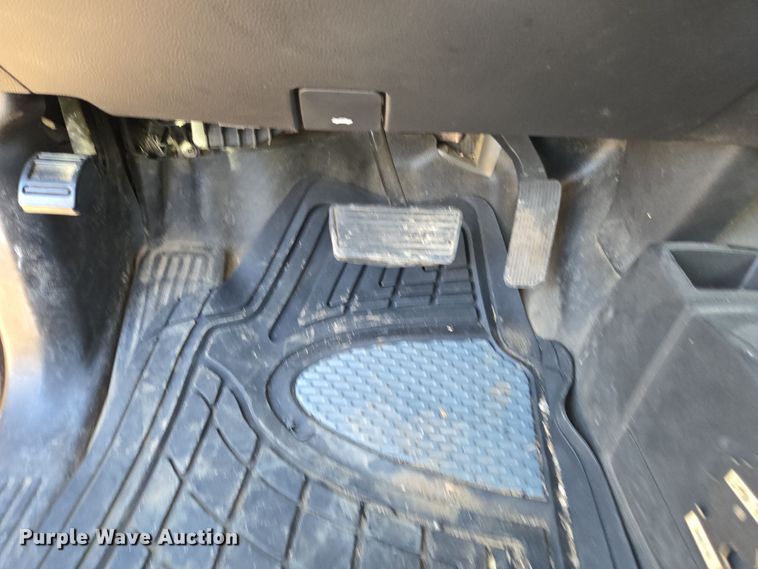 image for item EE7910 2015 Chevrolet Silverado 1500 Double Cab pickup truck