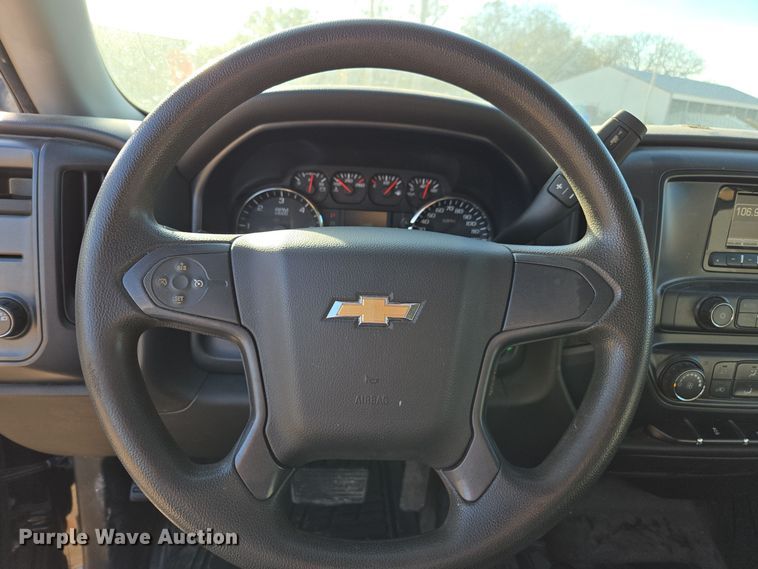 image for item EE7910 2015 Chevrolet Silverado 1500 Double Cab pickup truck