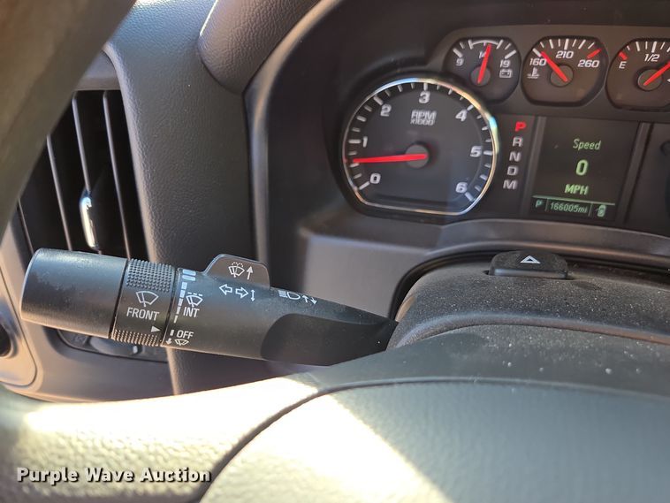 image for item EE7910 2015 Chevrolet Silverado 1500 Double Cab pickup truck