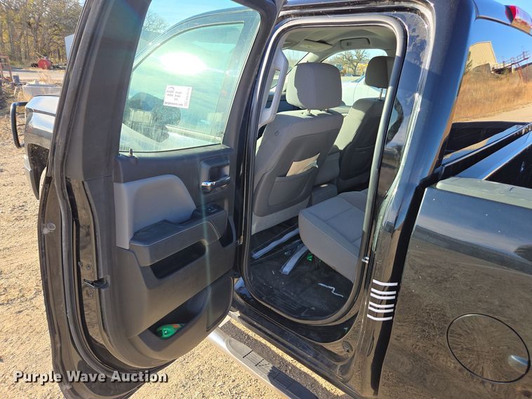 image for item EE7910 2015 Chevrolet Silverado 1500 Double Cab pickup truck