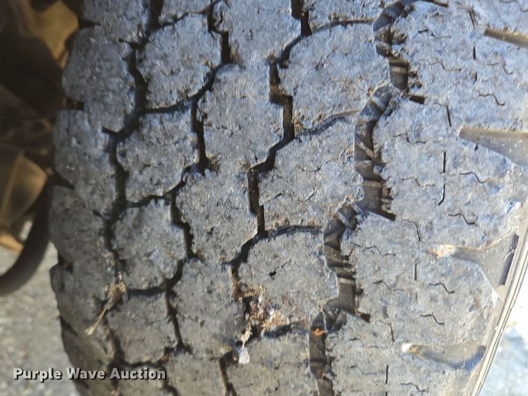 image for item EE7910 2015 Chevrolet Silverado 1500 Double Cab pickup truck