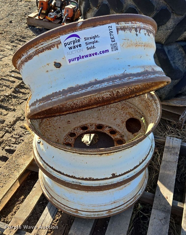 image for item EE7912 (3) 24.5