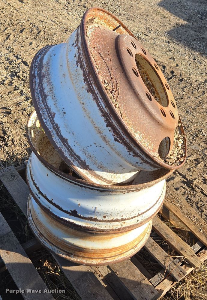 image for item EE7912 (3) 24.5