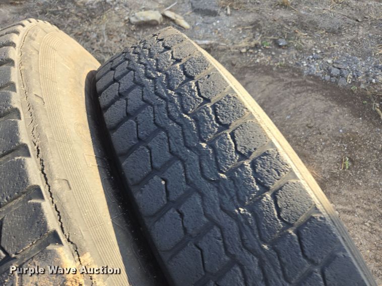 image for item EE7915 (7) 11R24.5 tires and wheels