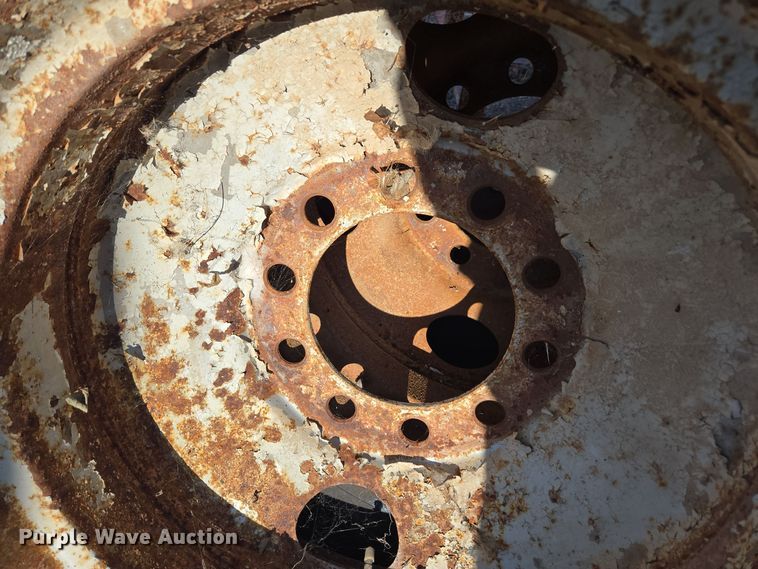 image for item EE7915 (7) 11R24.5 tires and wheels