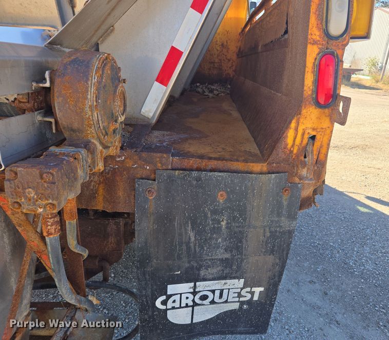 image for item EE7921 2006 International 7400 dump truck