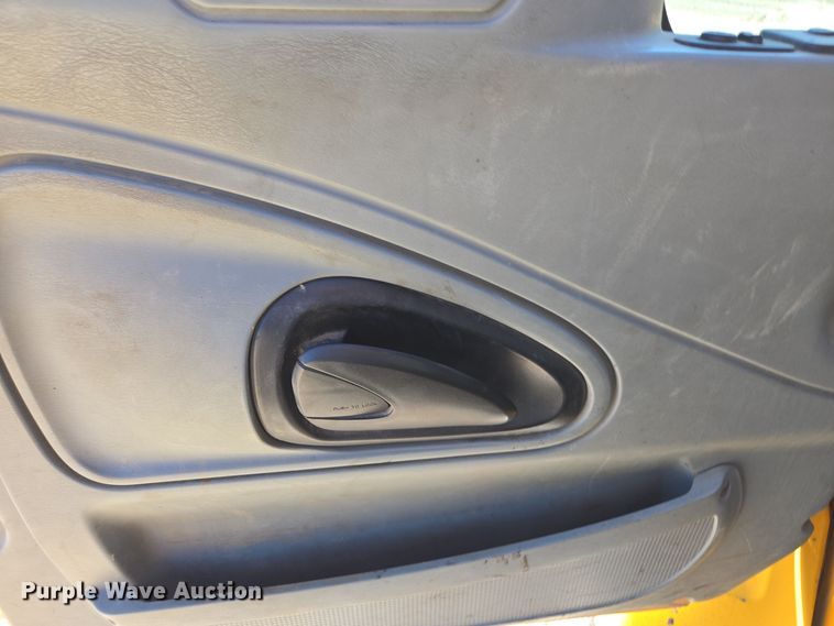 image for item EE7921 2006 International 7400 dump truck