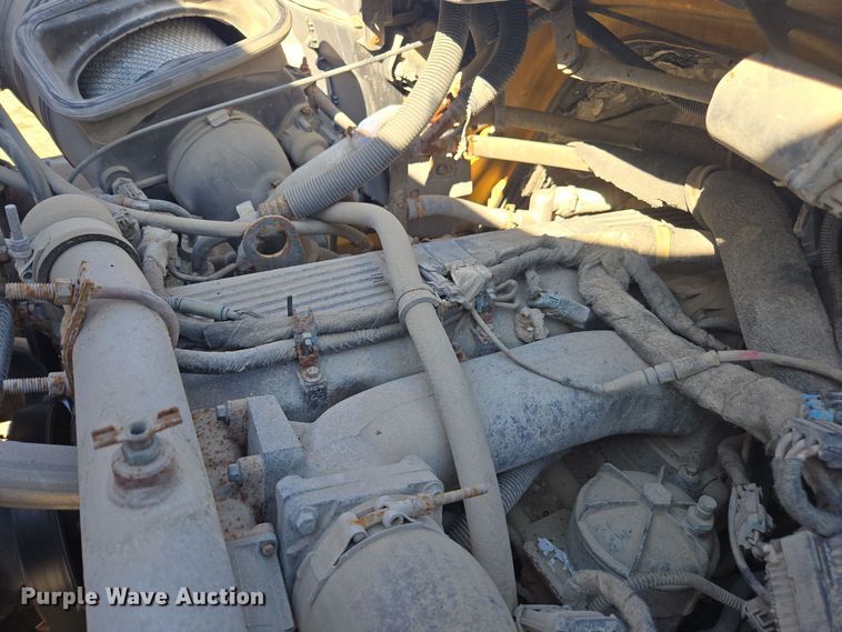 image for item EE7921 2006 International 7400 dump truck