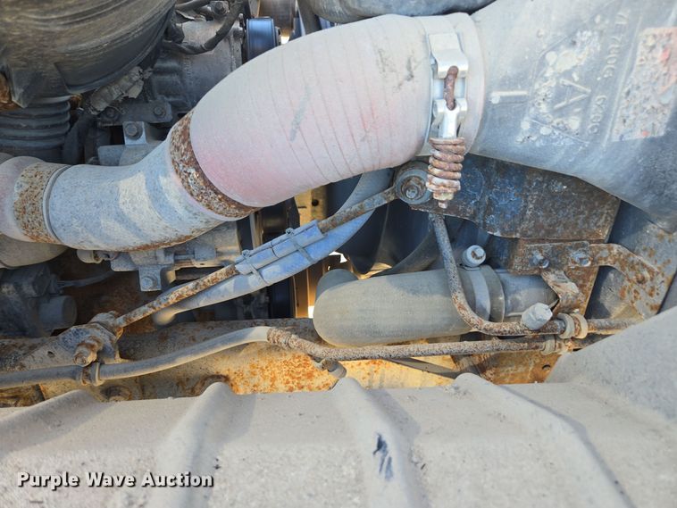 image for item EE7921 2006 International 7400 dump truck