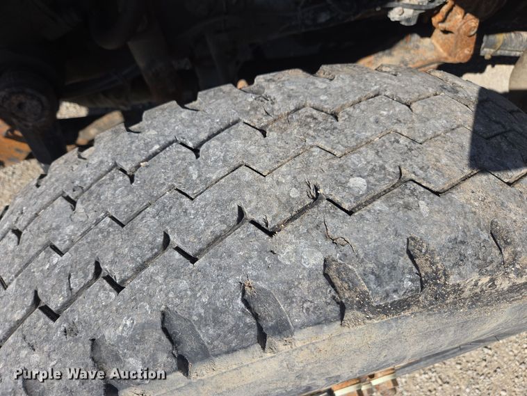 image for item EE7921 2006 International 7400 dump truck