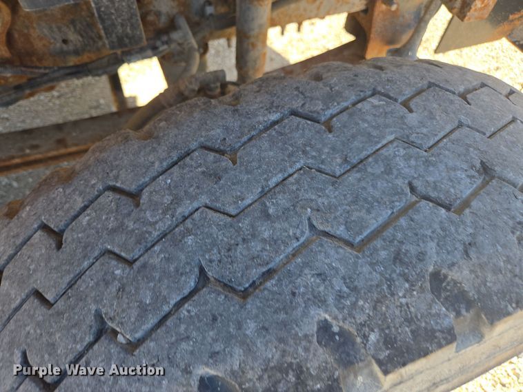 image for item EE7921 2006 International 7400 dump truck