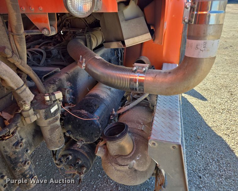 image for item EE7922 2010 Freightliner Business Class M2 dump truck