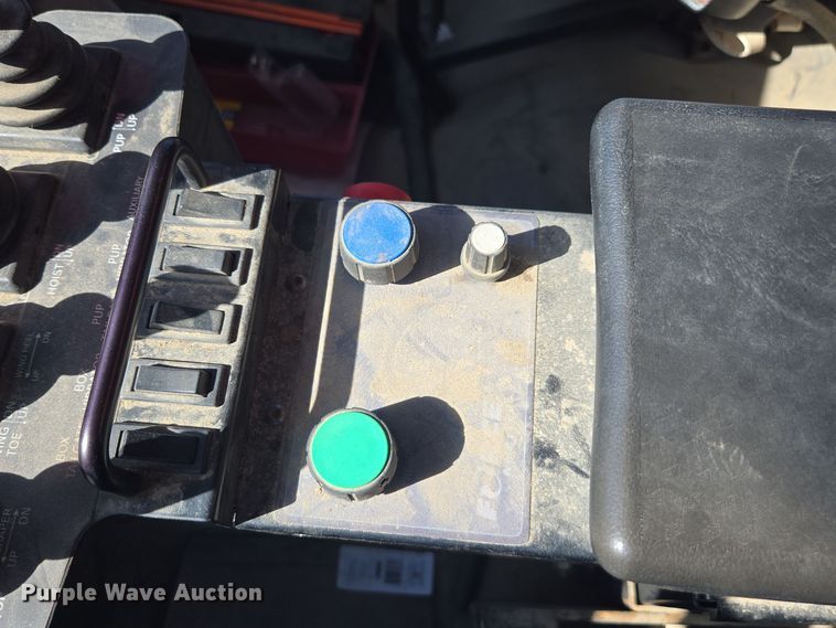 image for item EE7922 2010 Freightliner Business Class M2 dump truck