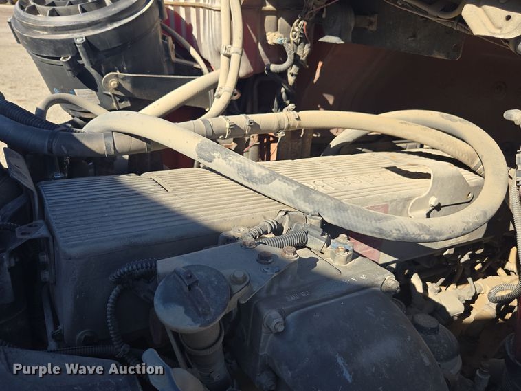 image for item EE7922 2010 Freightliner Business Class M2 dump truck