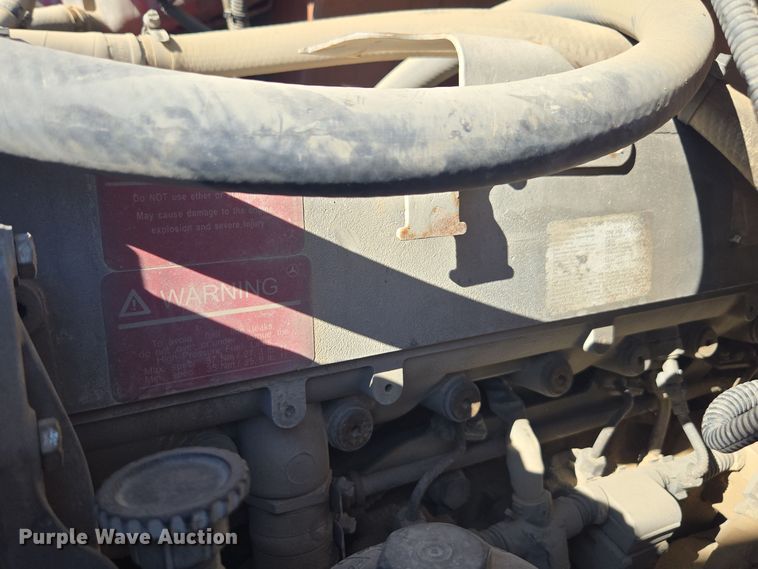 image for item EE7922 2010 Freightliner Business Class M2 dump truck