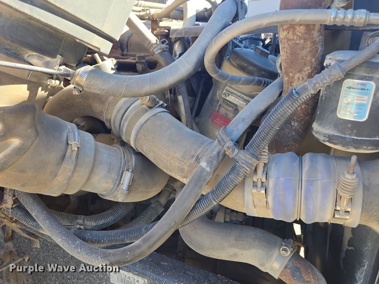 image for item EE7922 2010 Freightliner Business Class M2 dump truck