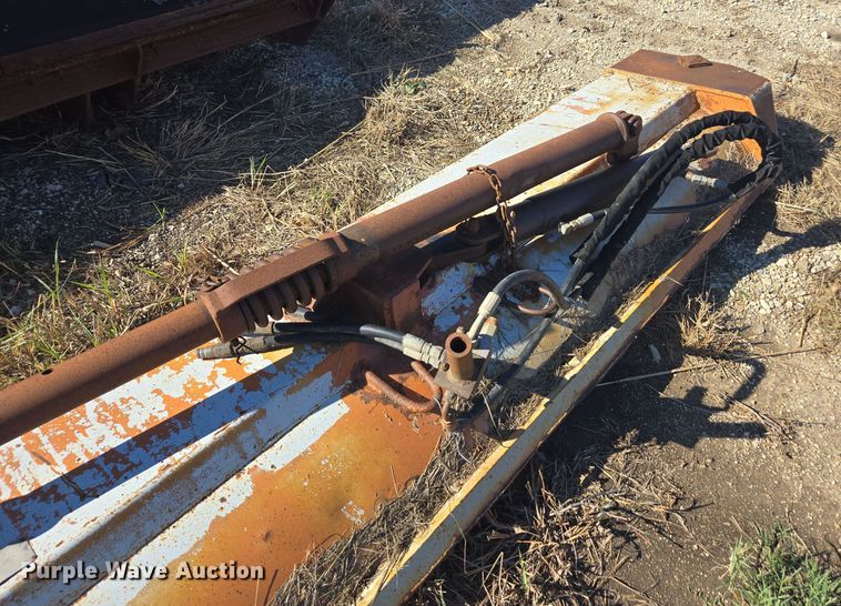 image for item EE7922 2010 Freightliner Business Class M2 dump truck