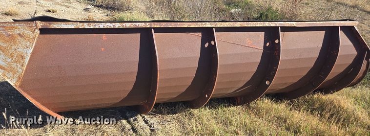 image for item EE7922 2010 Freightliner Business Class M2 dump truck