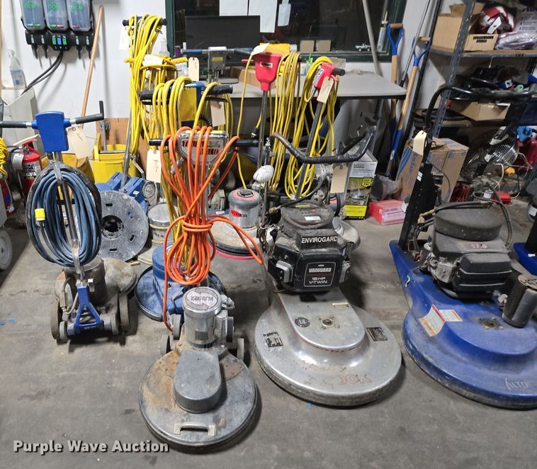 image for item EE8521 Cleaning equipment 