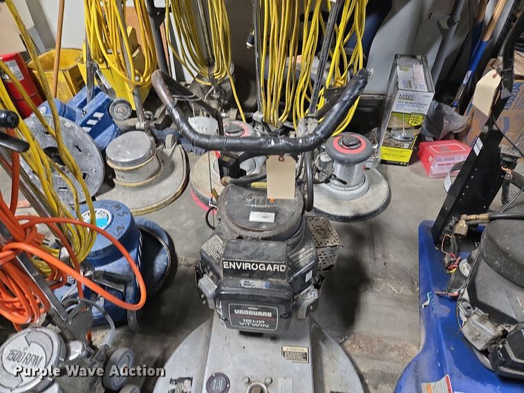 image for item EE8521 Cleaning equipment 