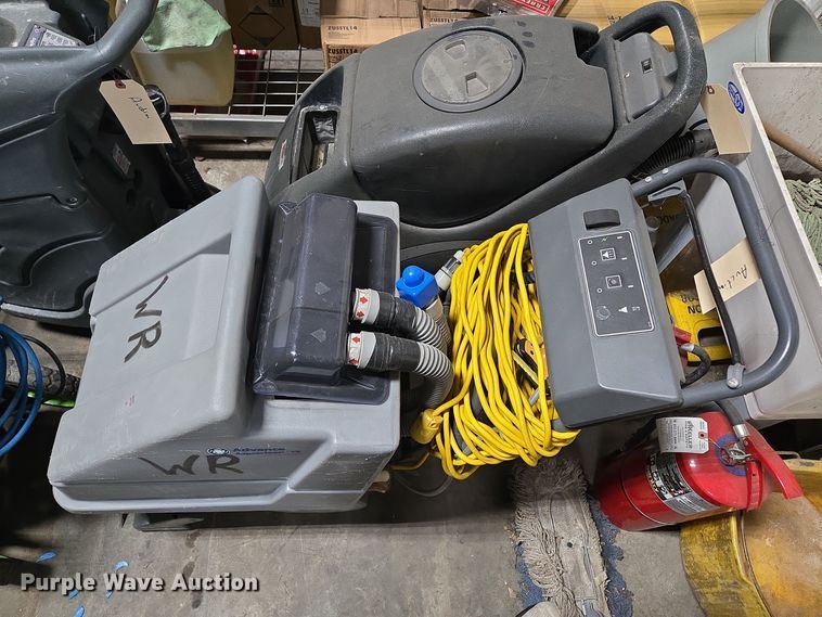 image for item EE8521 Cleaning equipment 