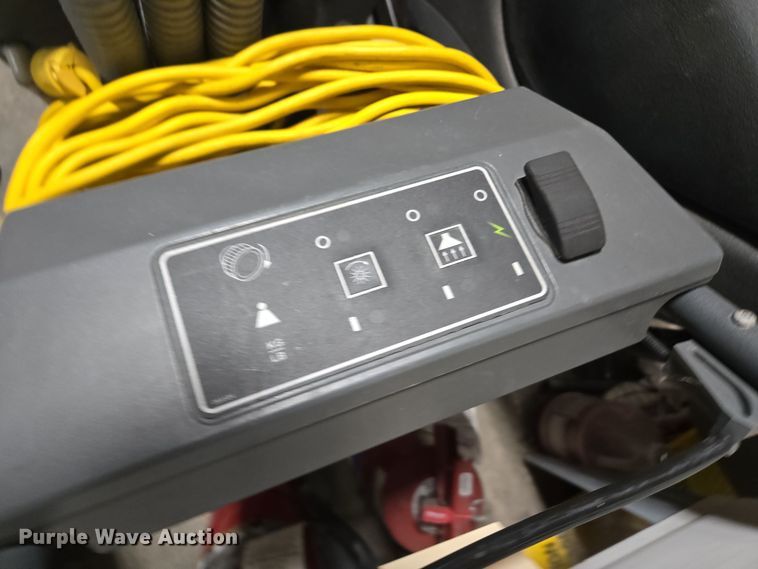 image for item EE8521 Cleaning equipment 