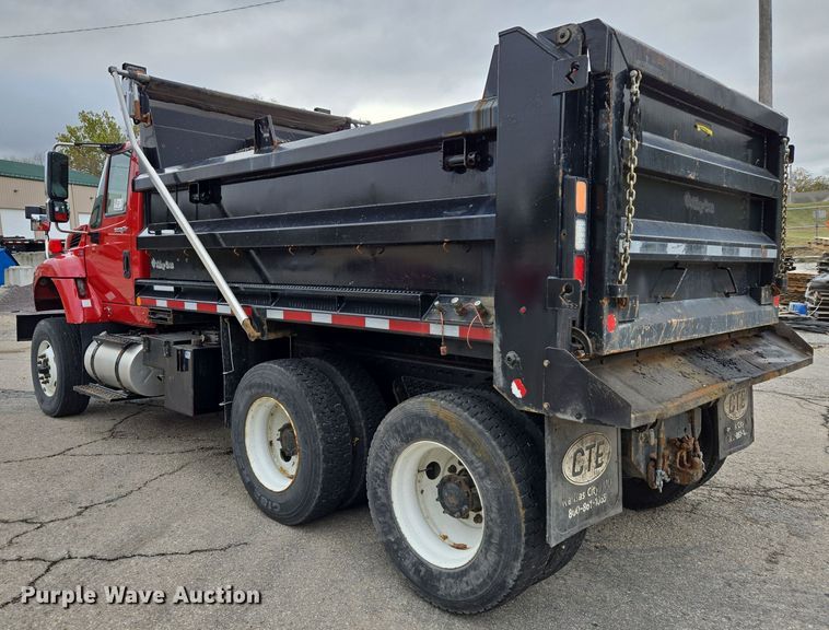 image for item EE8699 2012 International 7500 dump truck