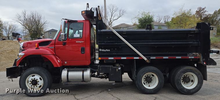 image for item EE8699 2012 International 7500 dump truck