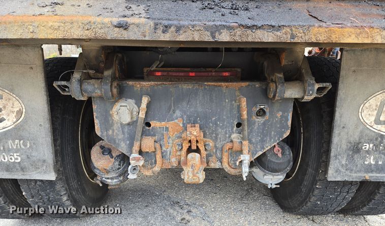 image for item EE8699 2012 International 7500 dump truck