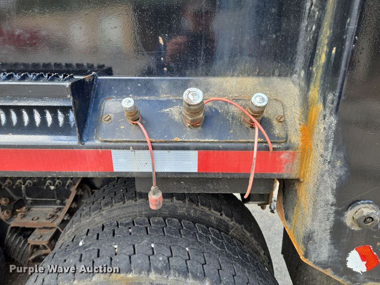 image for item EE8699 2012 International 7500 dump truck