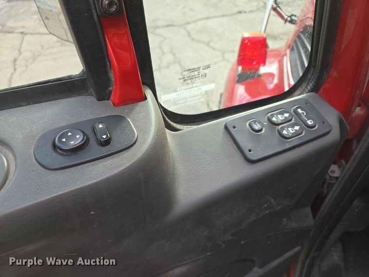 image for item EE8699 2012 International 7500 dump truck