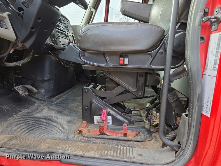 image for item EE8699 2012 International 7500 dump truck