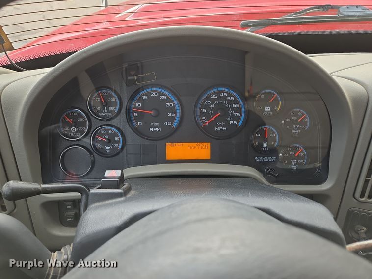 image for item EE8699 2012 International 7500 dump truck