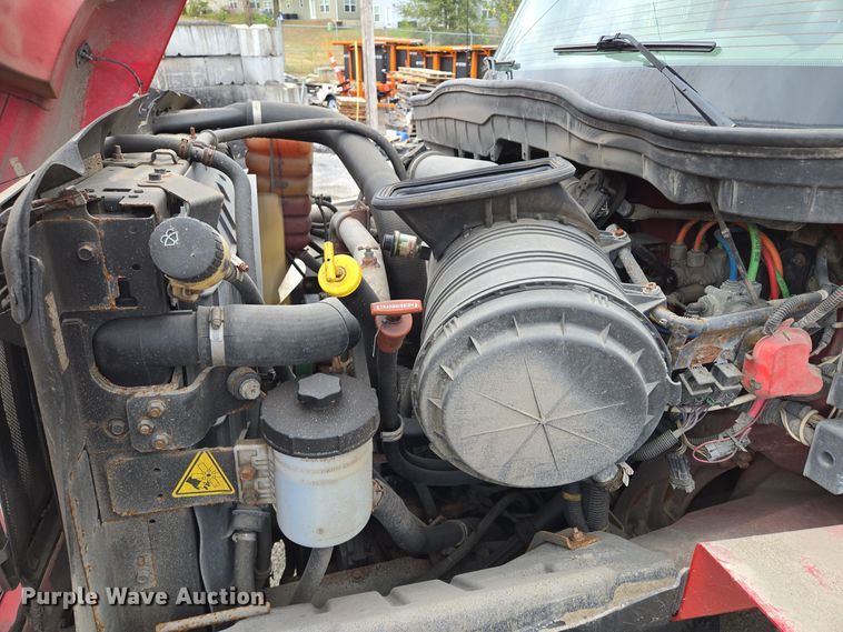 image for item EE8699 2012 International 7500 dump truck