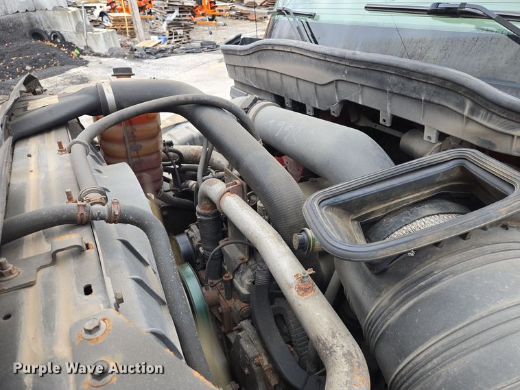 image for item EE8699 2012 International 7500 dump truck