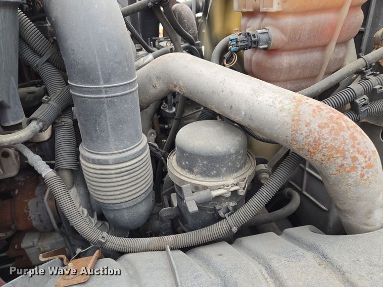 image for item EE8699 2012 International 7500 dump truck