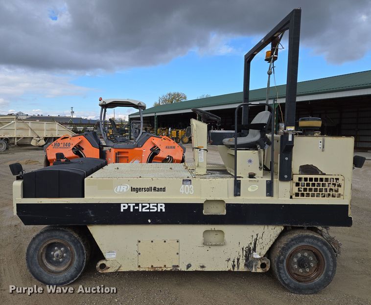 image for item EE8713 2005 Ingersoll Rand  PT125R pneumatic roller