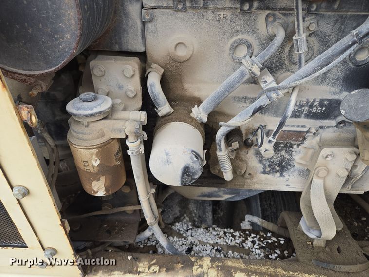 image for item EE8713 2005 Ingersoll Rand  PT125R pneumatic roller