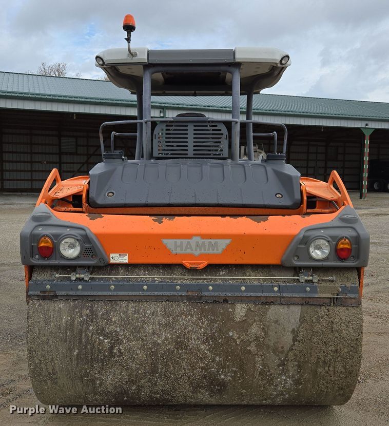 image for item EE8714 2011 Hamm HD140 double drum vibratory roller