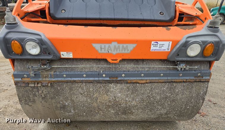 image for item EE8714 2011 Hamm HD140 double drum vibratory roller