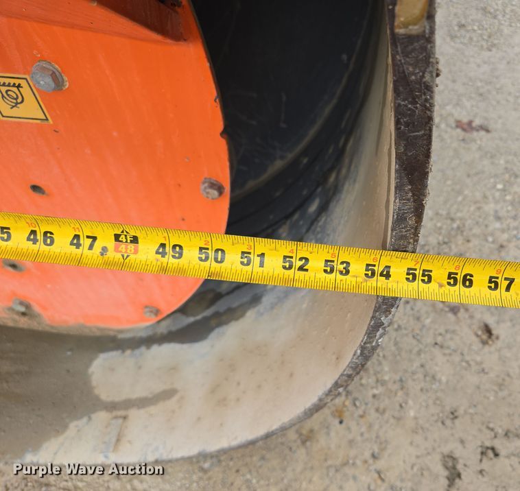 image for item EE8714 2011 Hamm HD140 double drum vibratory roller