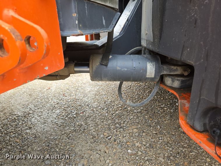 image for item EE8714 2011 Hamm HD140 double drum vibratory roller