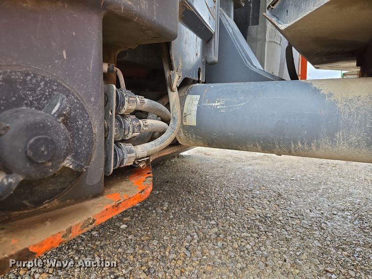 image for item EE8714 2011 Hamm HD140 double drum vibratory roller