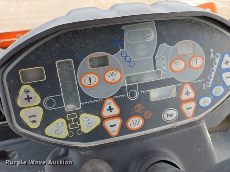 image for item EE8714 2011 Hamm HD140 double drum vibratory roller